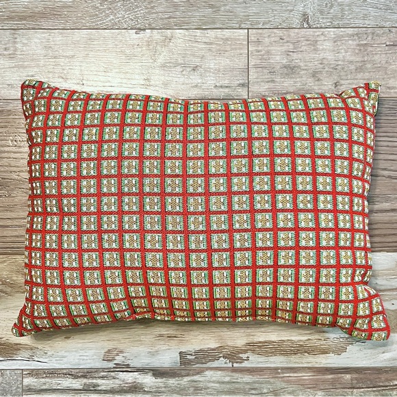 Vtg Set (2) Double Side Reversible Tapestry Christmas Throw Pillows 18x12” Plaid - Picture 7 of 14